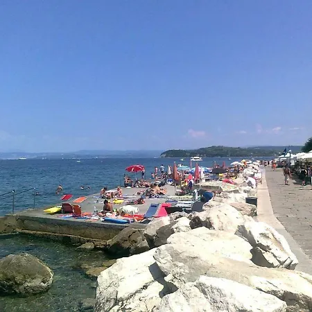 Apartma Santina *